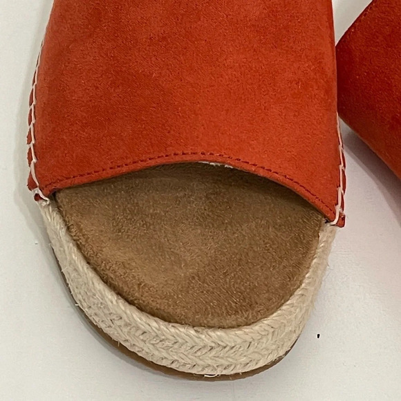TYLE & CO Slip-On Wedge Orange Sandals size 8.5 - Picture 7 of 11